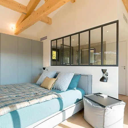 Villa 27