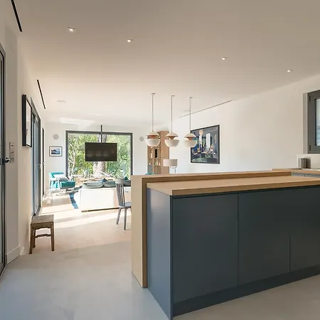 Villa 27
